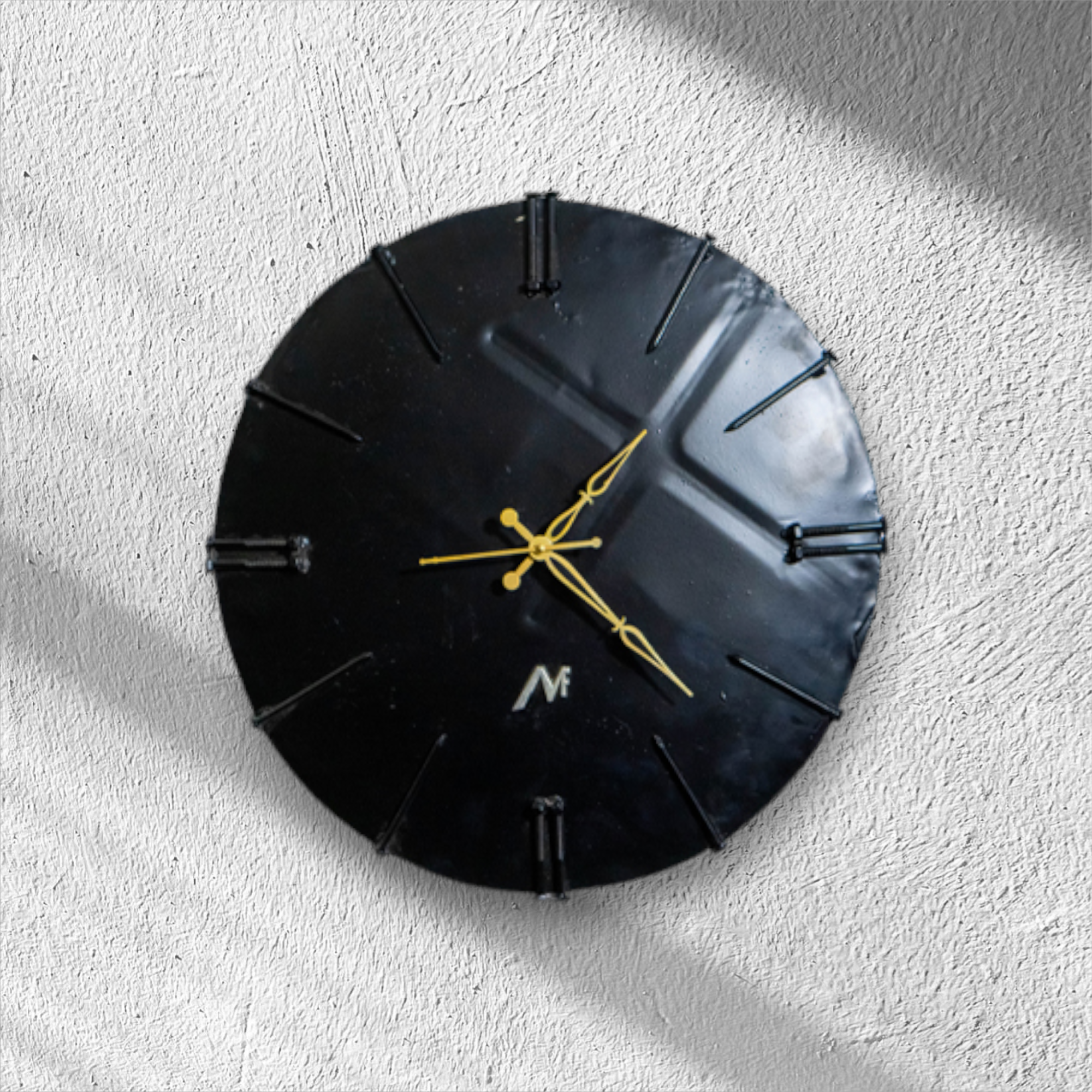 Metal Wall Clock – Sturdy Iron Sheet