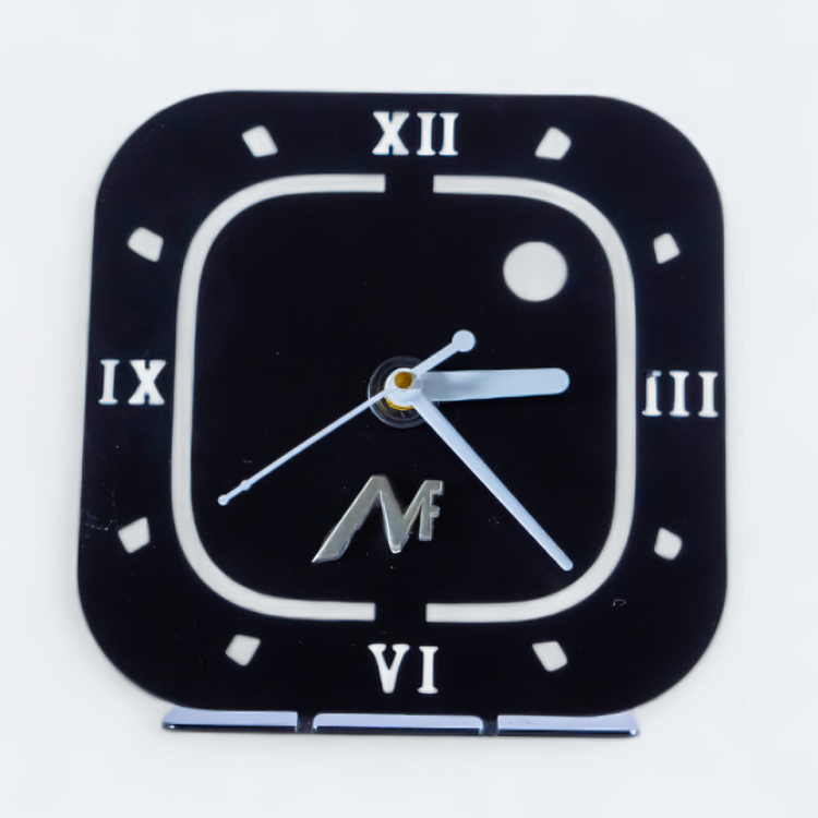 Laser Cutting Table Clock In Iron With Gold Powder Coated Finished
